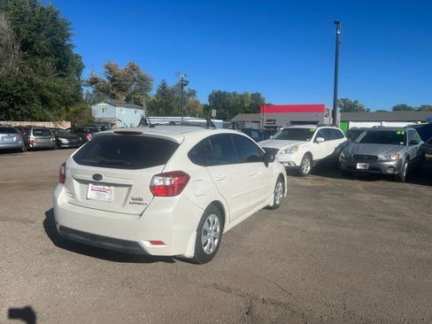 Used 2012 Subaru Impreza 2.0i image 6