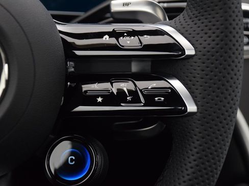 New 2026 Mercedes-Benz GLC 43 AMG 4MATIC image 23