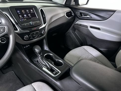 Used 2022 Chevrolet Equinox LT image 36