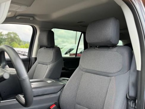 Certified 2025 Ford Expedition Active AWD/4WD image 15