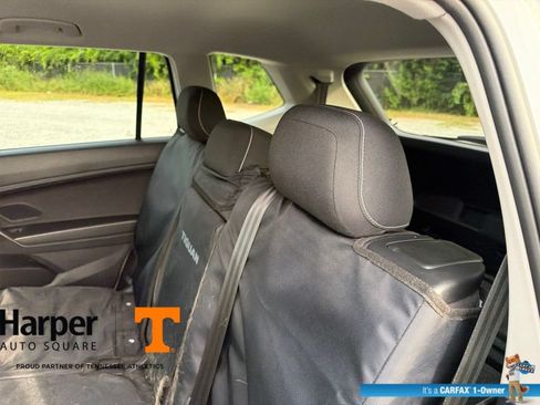 Used 2023 Volkswagen Tiguan S FWD image 9