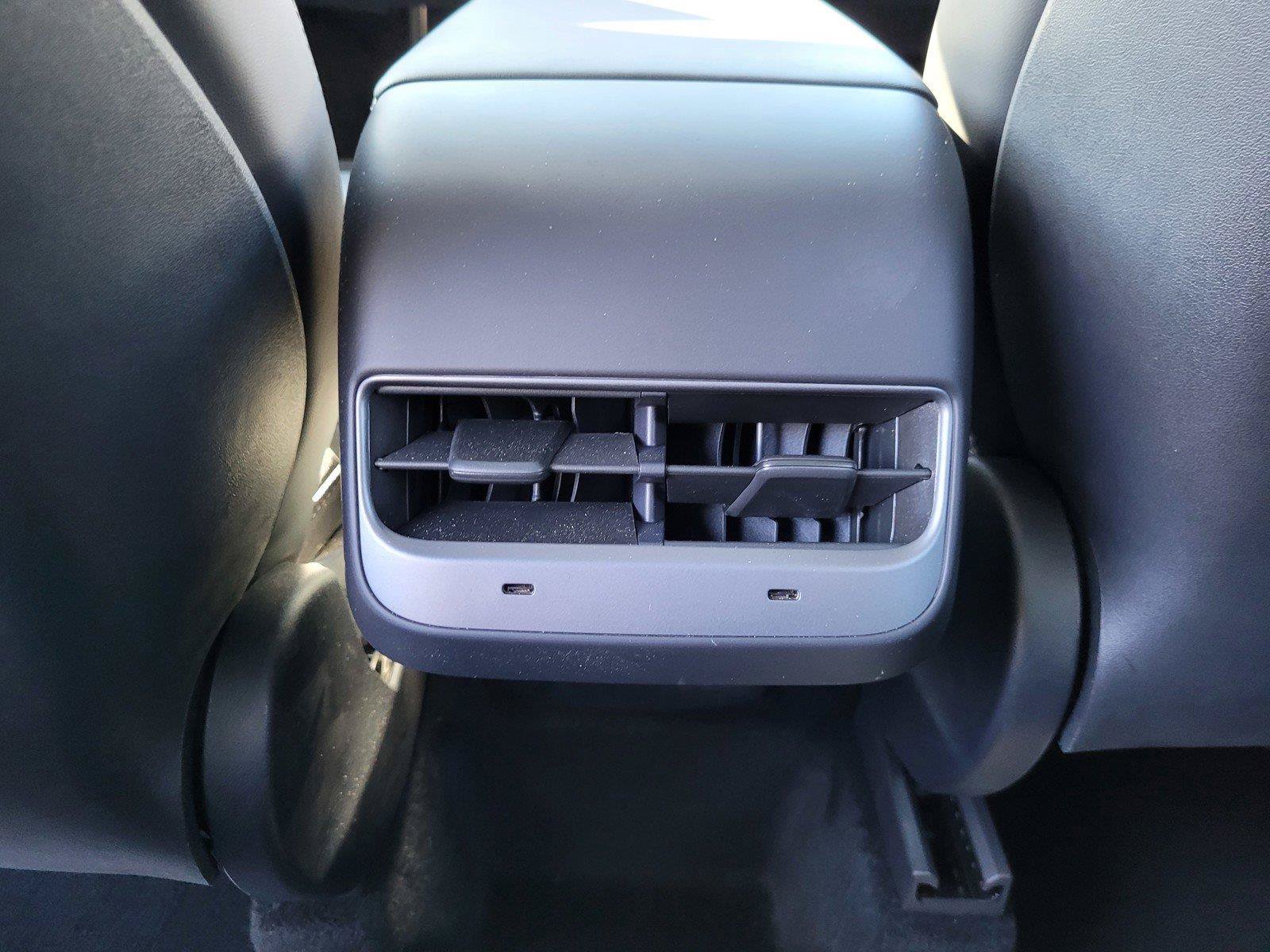 Used 2023 Tesla Model Y AWD image 17