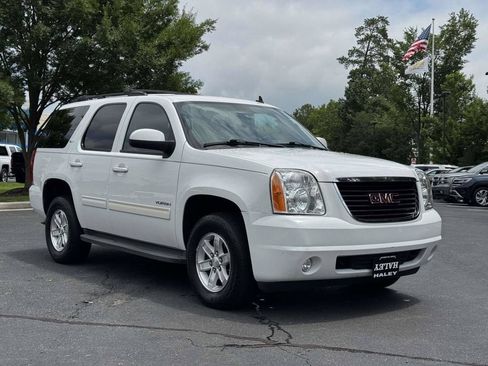 Used 2014 GMC Yukon SLT AWD/4WD image 2