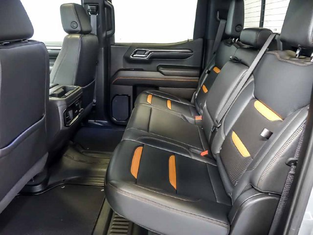 Certified 2024 GMC Sierra 1500 AT4 w/ Technology Package AWD/4WD image 15