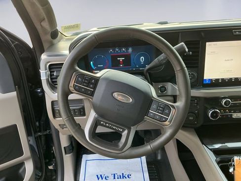 Used 2025 Ford F350 Platinum w/ Platinum Plus Package image 12