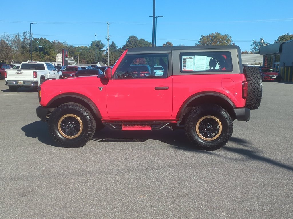 Used 2022 Ford Bronco 2-Door w/ Sasquatch Package AWD/4WD image 8
