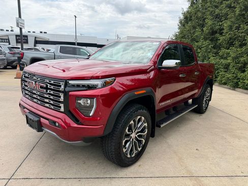 Used 2026 GMC Canyon Denali AWD/4WD image 7