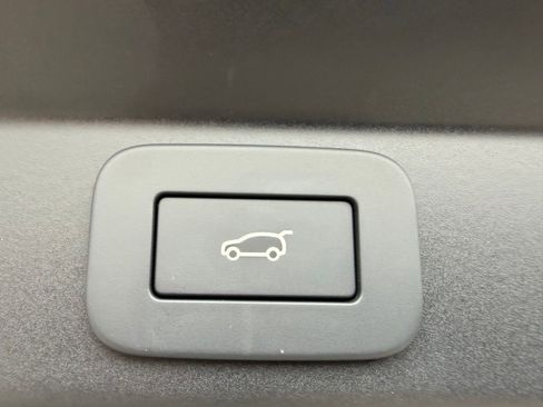 New 2026 Land Rover Range Rover Sport Dynamic SE image 32