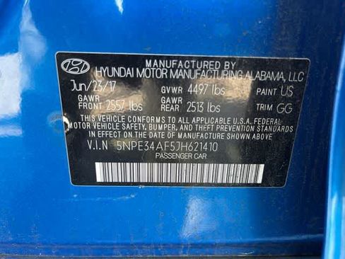 Used 2018 Hyundai Sonata Limited w/ Cargo Package FWD image 9