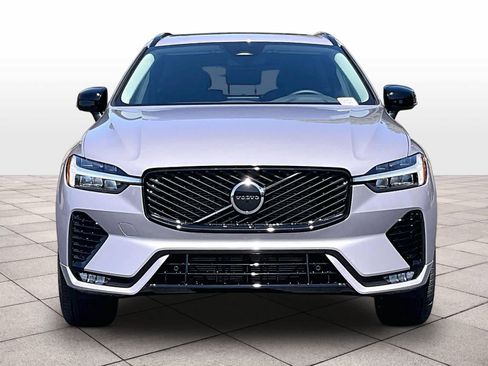 New 2026 Volvo XC60 B5 Core image 5