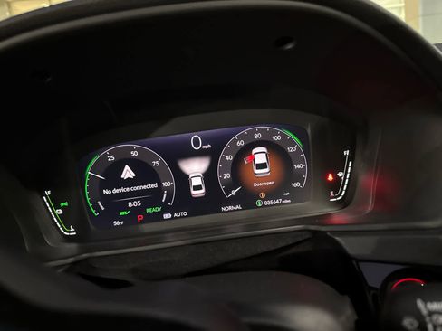 Used 2024 Honda Accord Touring image 7