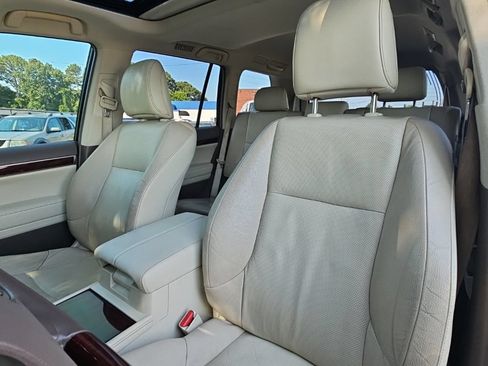 Used 2015 Lexus GX 460 w/ Premium Package AWD/4WD image 25