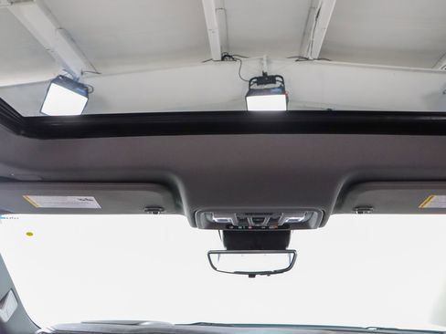 Used 2024 GMC Sierra 2500 Denali w/ Denali Reserve Package image 22