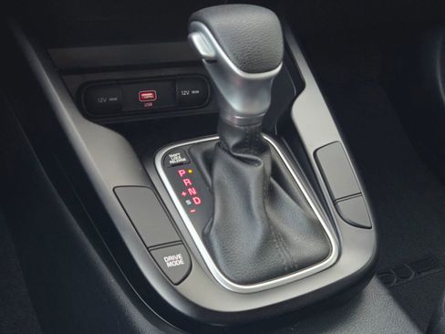 Used 2021 Kia Soul S image 27