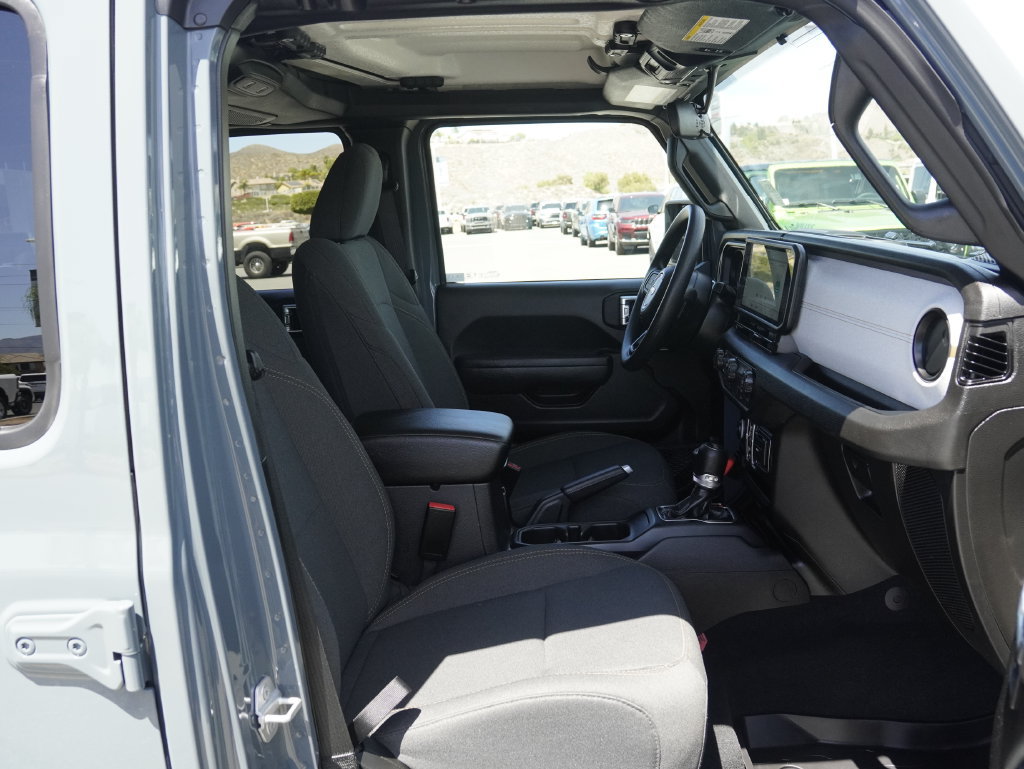 Used 2026 Jeep Wrangler Unlimited Sport AWD/4WD image 27