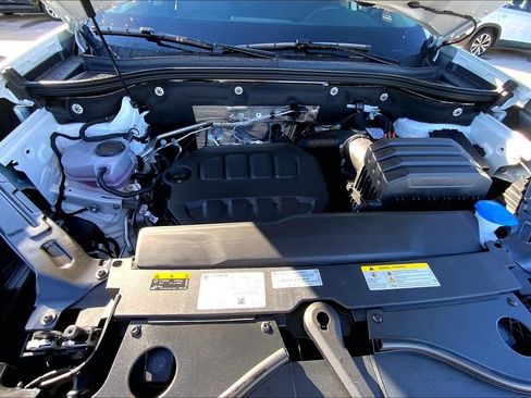 Used 2026 Volkswagen Atlas SE AWD/4WD image 12