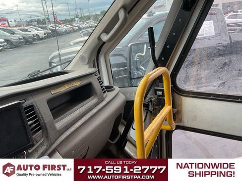Used 2021 Ford Transit 350 DRW RWD image 6