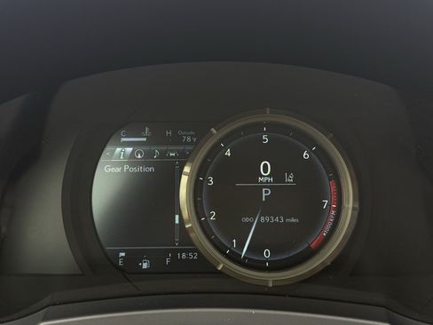 Used 2017 Lexus IS 300 F Sport w/ F Sport Package AWD/4WD image 10