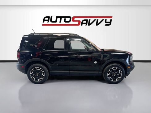 Used 2024 Ford Bronco Sport Outer Banks w/ Tech Package AWD/4WD image 8