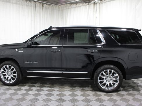 Used 2022 GMC Yukon Denali AWD/4WD image 34