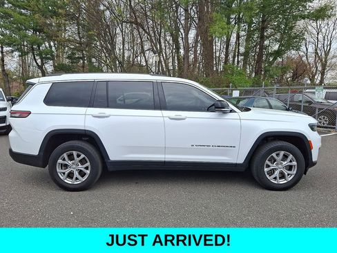 Used 2023 Jeep Grand Cherokee L Limited image 6