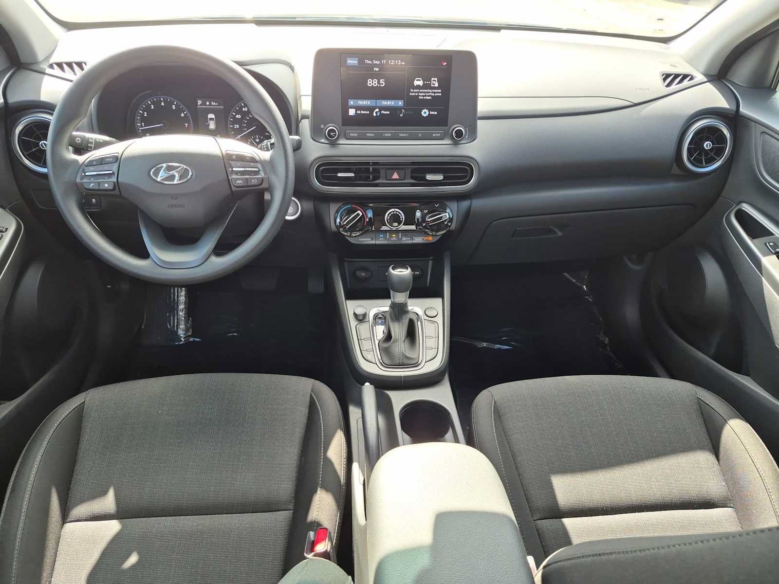 Certified 2022 Hyundai Kona SEL FWD image 15