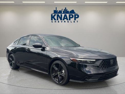 Used 2024 Honda Accord Sport image 7
