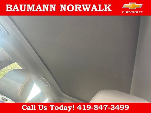 Used 2026 Jeep Compass Latitude w/ Sun and Sound Group AWD/4WD image 27