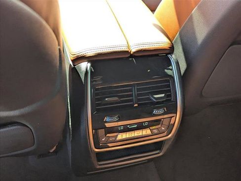 Certified 2023 BMW X5 xDrive40i w/ Luxury Seating Package image 18