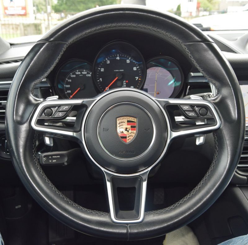 Used 2019 Porsche Macan AWD/4WD image 20