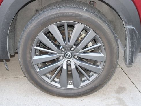 Used 2022 Nissan Pathfinder SL w/ SL Premium Package image 31