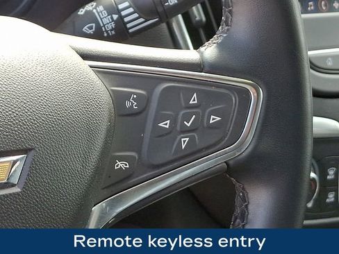 Used 2024 Chevrolet Equinox LT AWD/4WD image 8