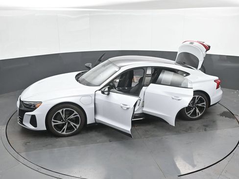 Used 2023 Audi e-tron GT Premium Plus w/ Performance Package AWD/4WD image 51