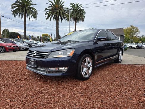 Used 2012 Volkswagen Passat TDI SEL Premium image 1
