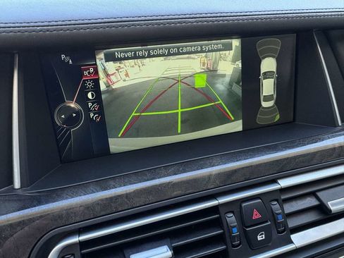 Used 2013 BMW 750Li 750Li image 27