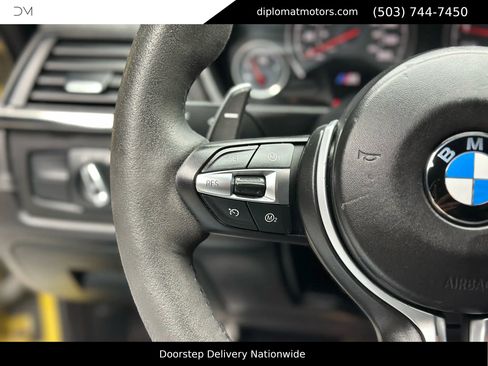 Used 2019 BMW M4 CS image 29