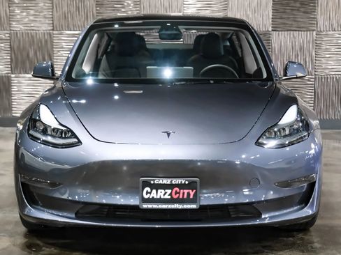 Used 2023 Tesla Model 3 Standard Range image 6