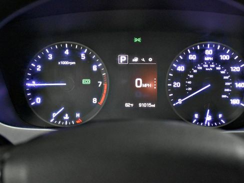 Used 2015 Hyundai Sonata SE image 14