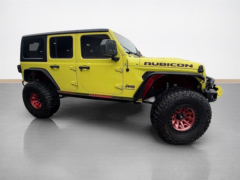 Used 2023 Jeep Wrangler Unlimited Rubicon w/ Safety Group AWD/4WD image 2