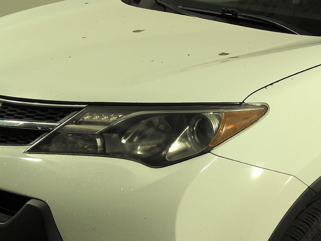 Used 2015 Toyota RAV4 XLE FWD image 12