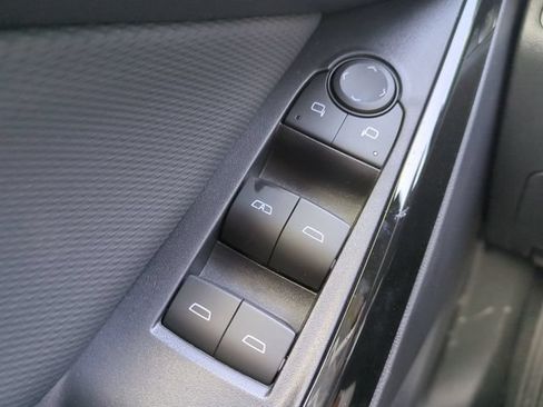 New 2026 Chevrolet Equinox LT w/ Safety and Technology Package FWD image 24