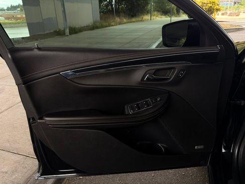 Used 2019 Chevrolet Impala Premier FWD image 20