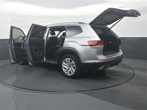 Used 2021 Volkswagen Atlas SEL image 39
