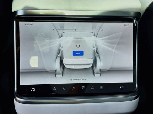 Used 2025 Tesla Model S AWD/4WD image 20