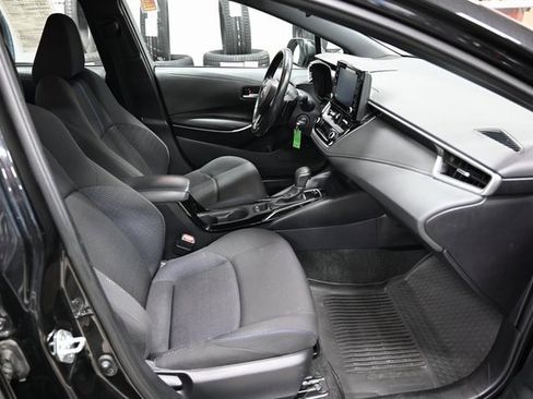 Used 2022 Toyota Corolla SE image 11
