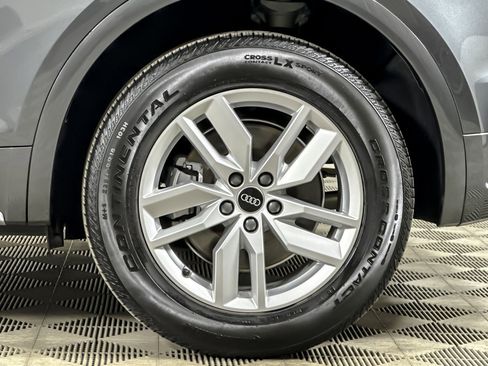 Used 2022 Audi Q5 2.0T Premium w/ Convenience Package image 24