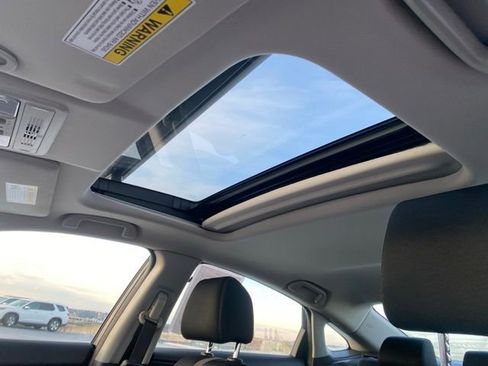 Used 2018 Honda Civic EX-T image 12