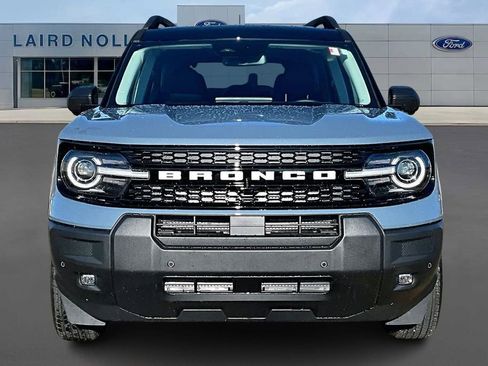 New 2025 Ford Bronco Sport Outer Banks w/ Outer Banks Tech Package+ AWD/4WD image 15