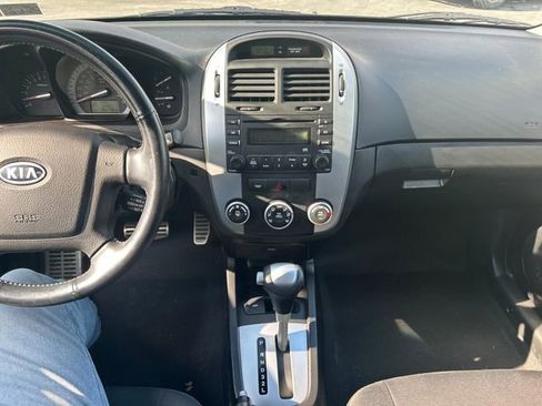 Used 2008 Kia Spectra5 SX image 18