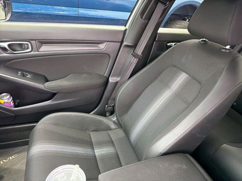 Used 2025 Honda Civic Sport image 11